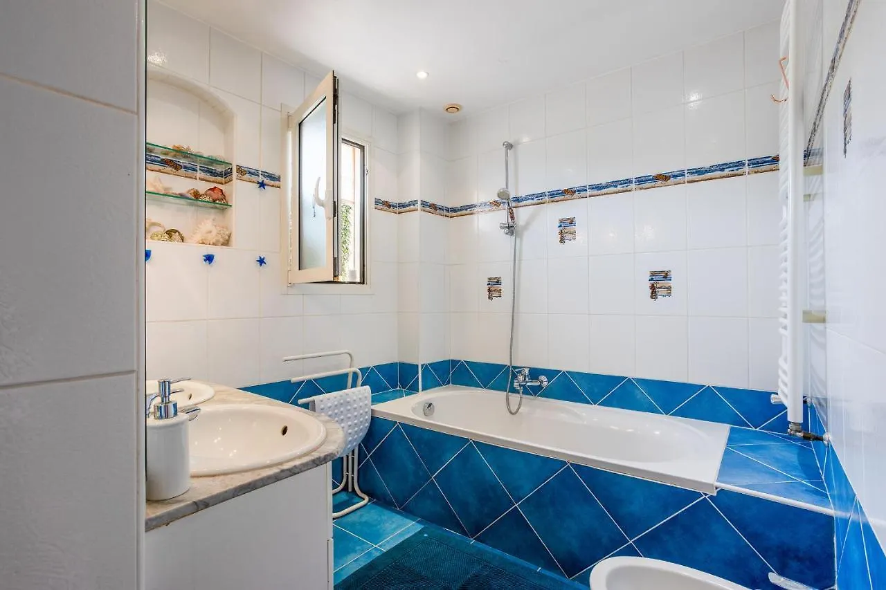 Villa Escalinada VI4310 By Riviera Holiday Homes Niza Francia